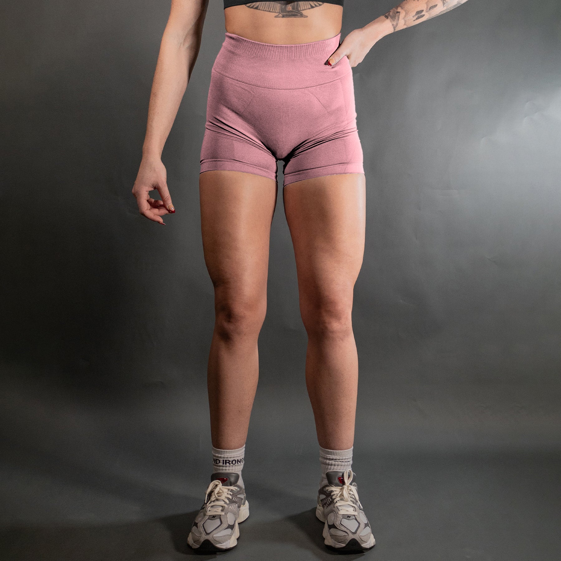 Reborn Contour Seamless Shorts | Baby Pink
