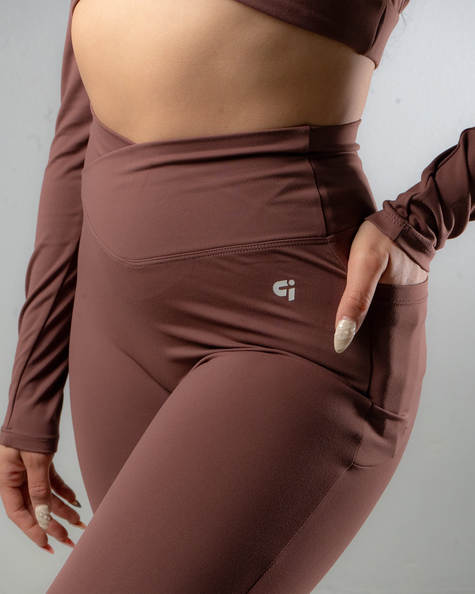 Eclipse Luxe Flare Leggings