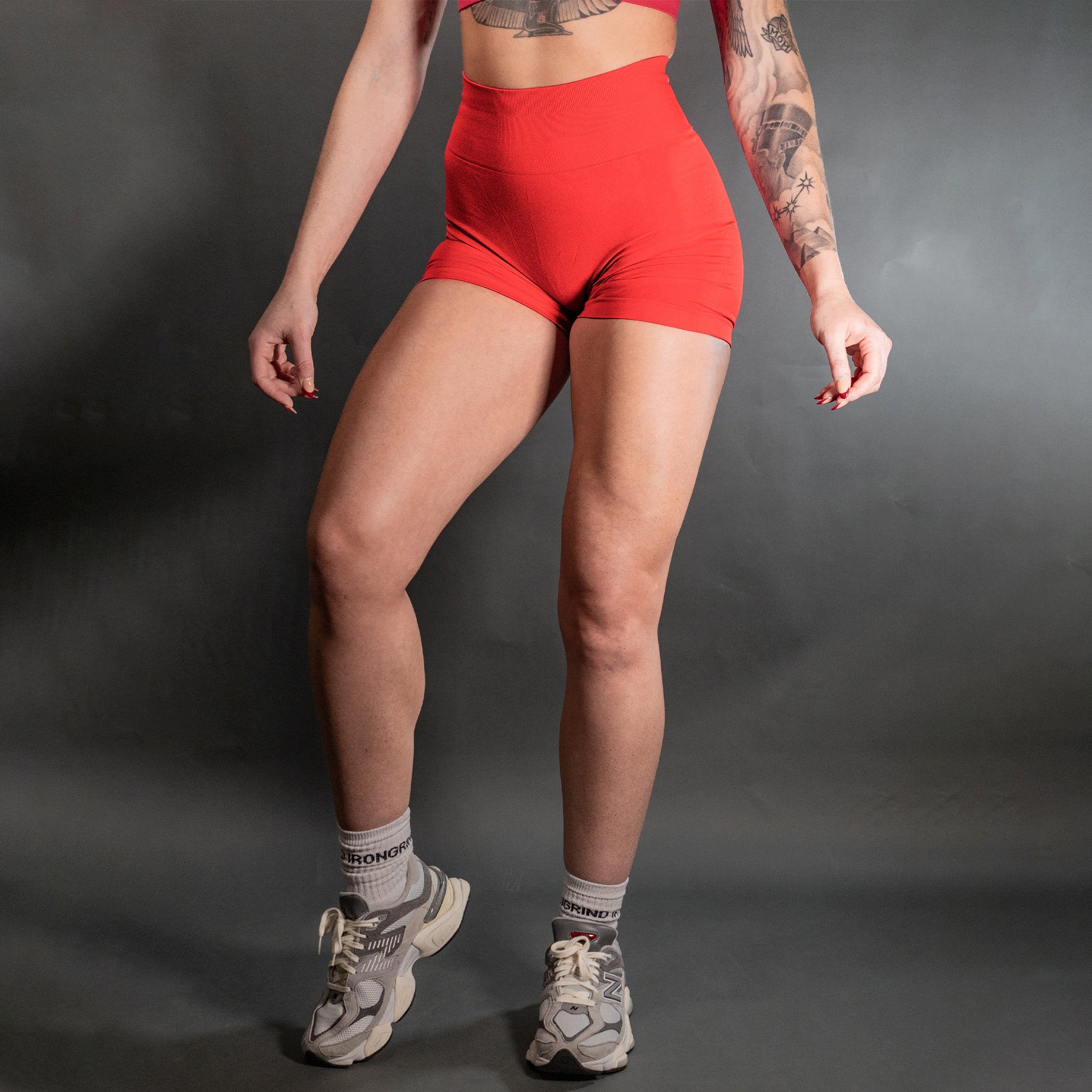 Reborn Contour Seamless Shorts | Candy Apple