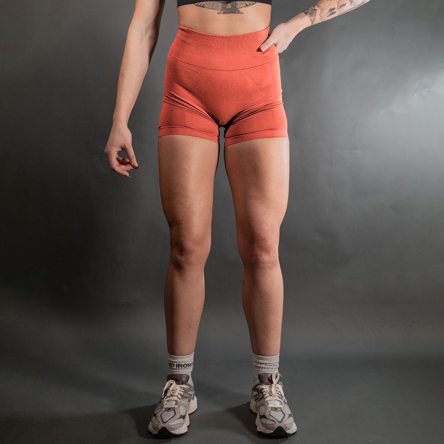 Reborn Contour Seamless Shorts | Peach Echo