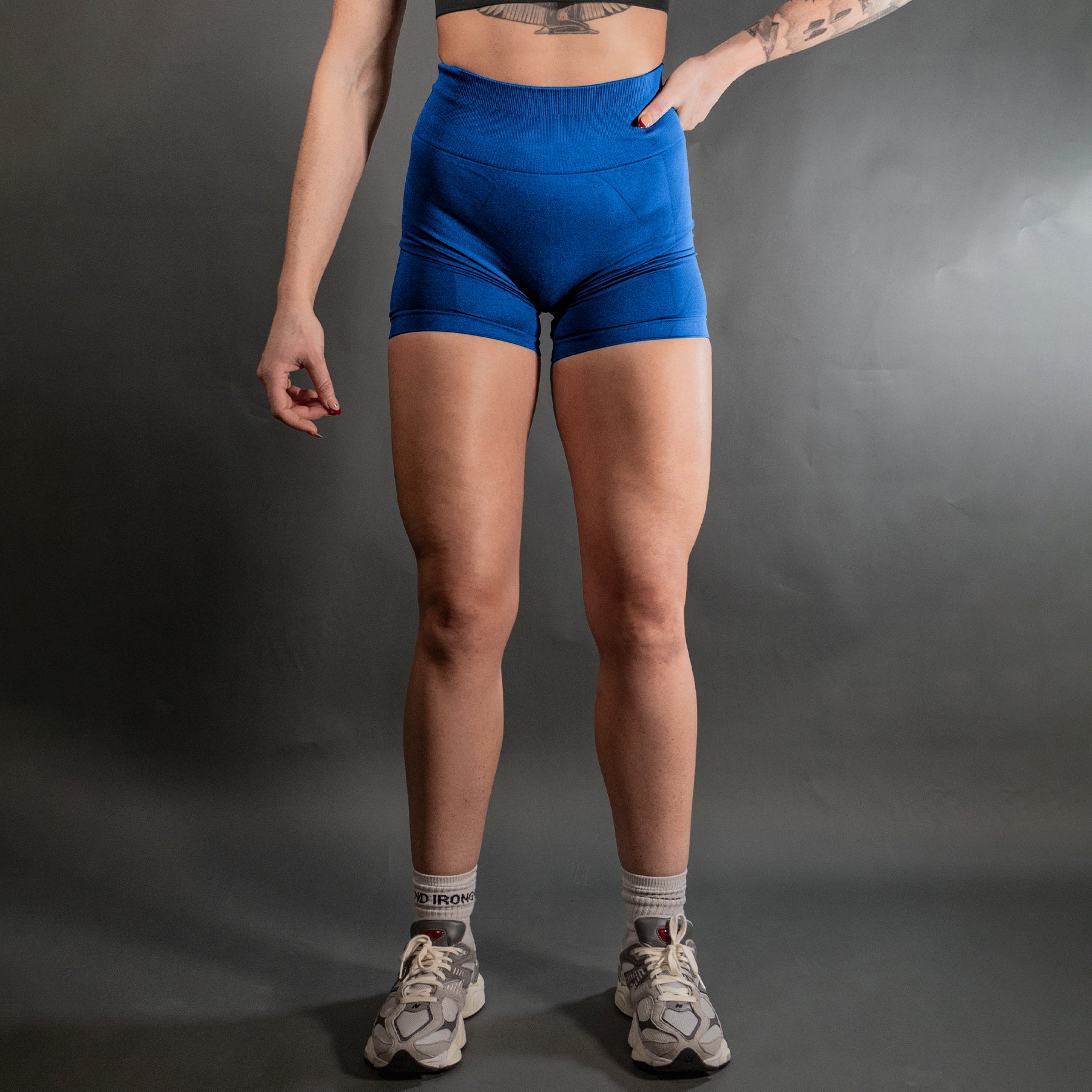 Reborn Contour Seamless Shorts | Sapphire