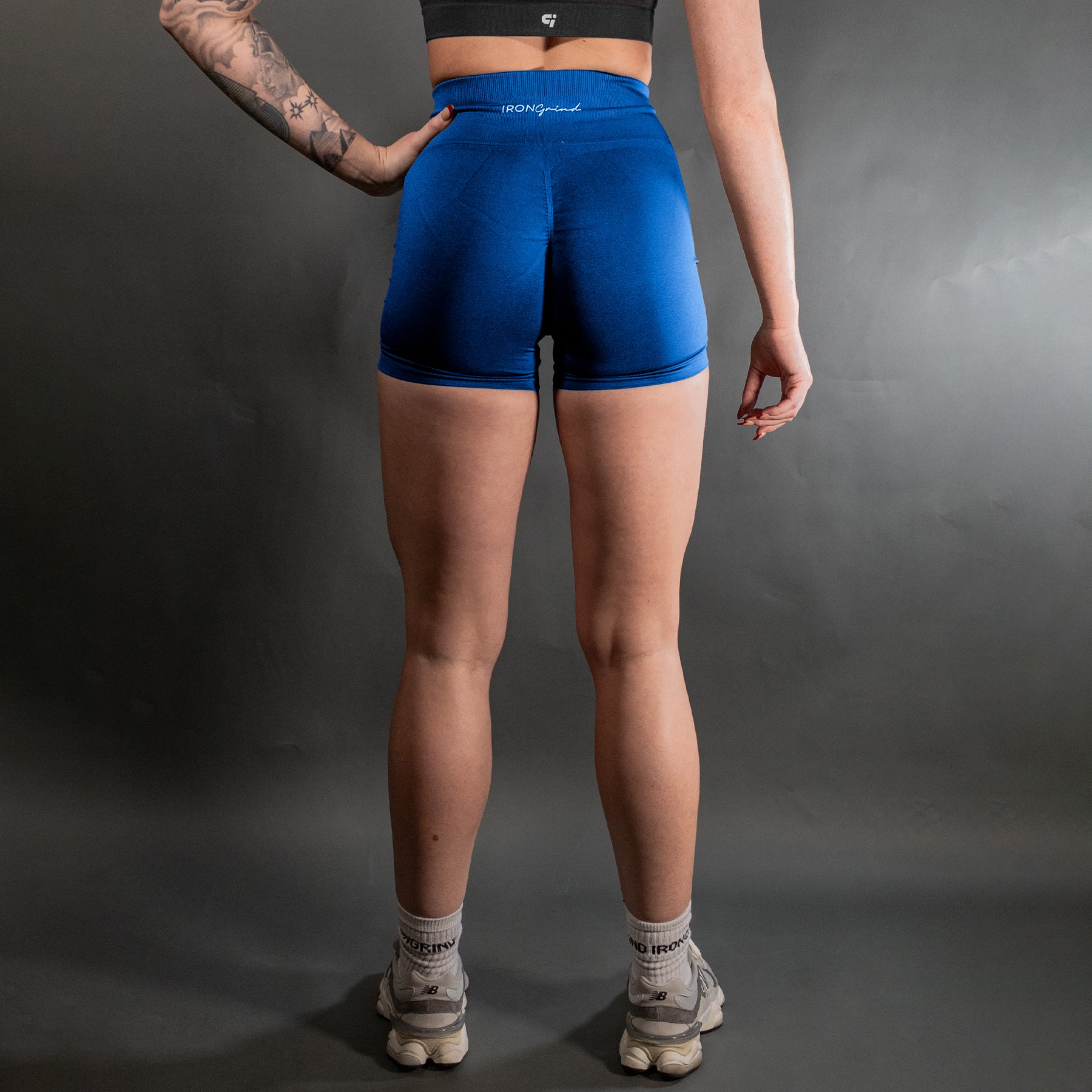 Reborn Contour Seamless Shorts | Sapphire